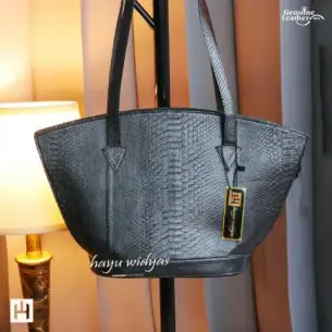 HAYU WIDYAS Arachova bag kulit - Abu-abu Merah