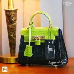 HAYU WIDYAS  Kale Bag Kulit - Hijau Lime Hitam