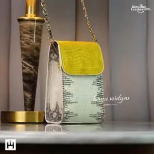 HAYU WIDYAS Praha kulit - Kuning Putih - Selempang Wanita