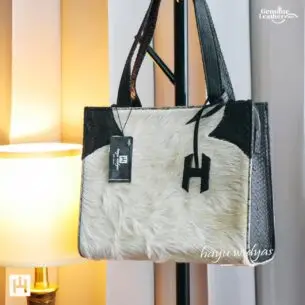 HAYU WIDYAS Tote Bag Dual kulit - Hitam - Wanita
