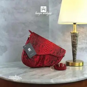 HAYU WIDYAS Sochi tas kulit asli berkualitas - Tas Wanita Selempang