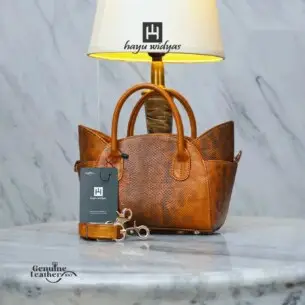 HAYU WIDYAS Queency Hz tas kulit asli berkualitas - Tas Wanita 20cm